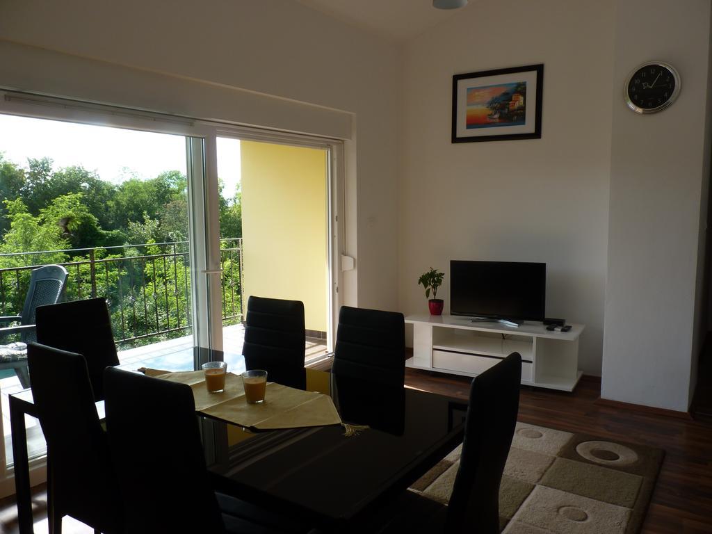 Apartment Adriatic อูมัค ห้อง รูปภาพ
